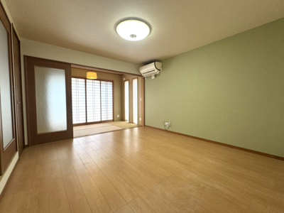 【居間・リビング】 | 小山西大野町貸家
