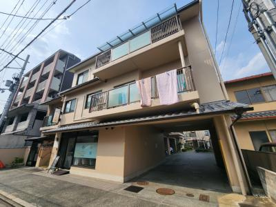 玉屋・山三小路の外観