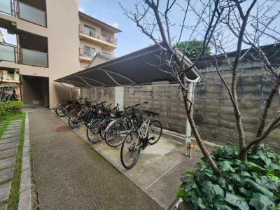 玉屋・山三小路の駐車場|駐輪場