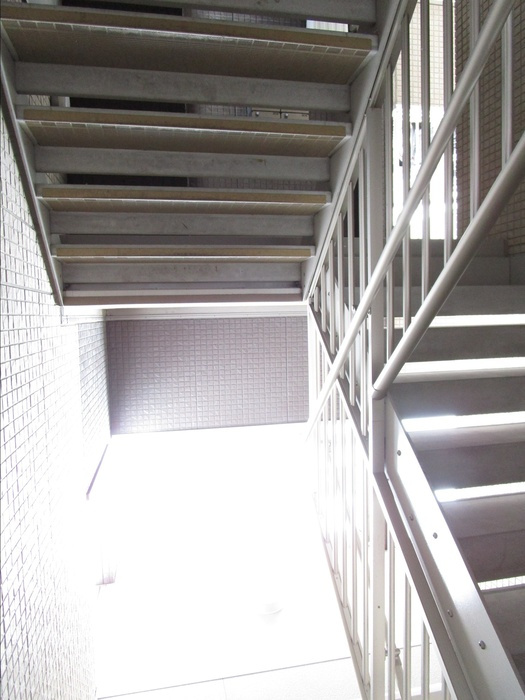 Ｄ－ｒｏｏｍ岩塚