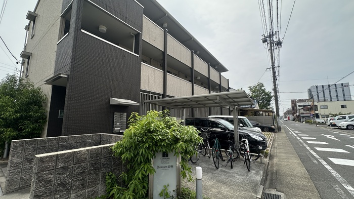 Ｄ－ｒｏｏｍ岩塚の外観