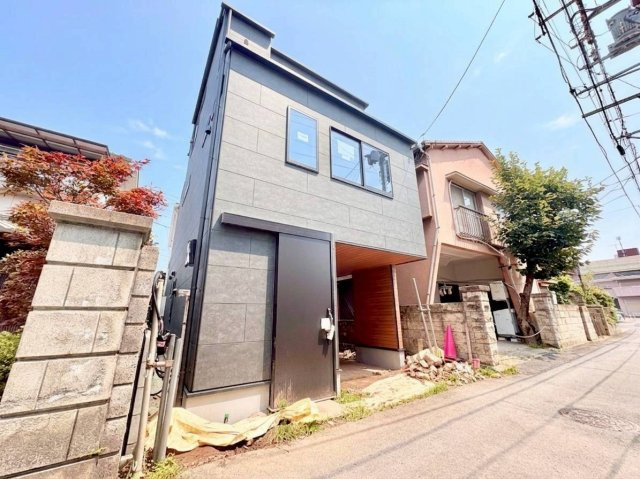 【TOKYO BASE】大田区羽田2丁目　新築戸建の前面道路含む現地写真|2026.07.06撮影

現地ご見学希望・資料請求などお気軽にお問い合わせ下さい！
03-5990-5201