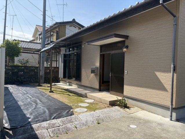 伊賀屋敷戸建の庭