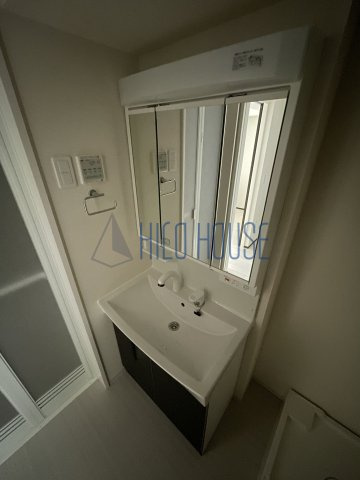 ボナール久保町の洗面所