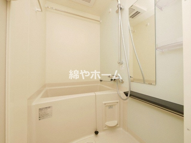 ソルテラス大阪城東の浴室|落ち着いた空間のお風呂です