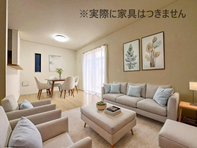 新築戸建・新築建売　福島市松木町第1　福島第二小・福島第二中の居間・リビング|画像はバーチャルホームステージングの加工による演出で、実際の家具は付きません。