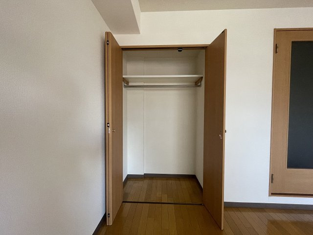 ラ・フォンテ三宮旭の収納
