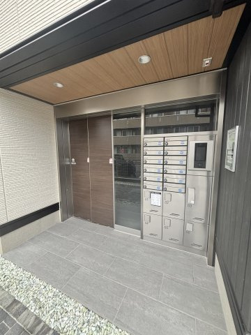 【エントランス】フェリックス
