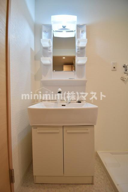 大阪市北区天満橋３丁目の賃貸マンションの洗面所