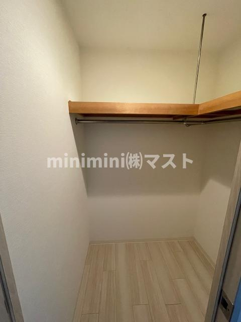 大阪市中央区南船場２丁目の賃貸マンションの収納