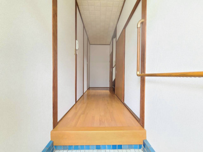 【玄関】 | 加古川町河原戸建