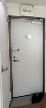 フェリスウィンディの玄関