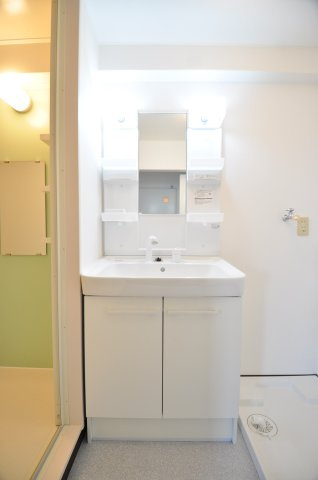 大阪市城東区蒲生１丁目の賃貸マンションの洗面所