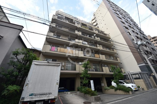 テベルデ肥後橋　西船場小学校の外観|モンテベルデ肥後橋　外観