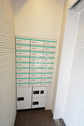 レジディア堺筋本町プレイスの設備|レジディア堺筋本町　メールBOX・宅配ＢＯＸ
