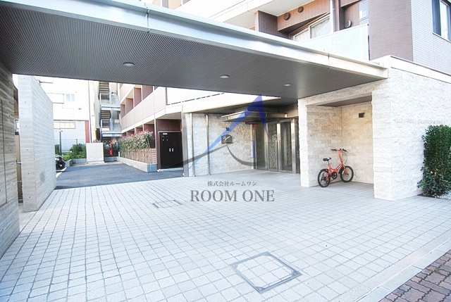 プレール・ドゥーク板橋区役所前のその他共用部分|共用通路です。