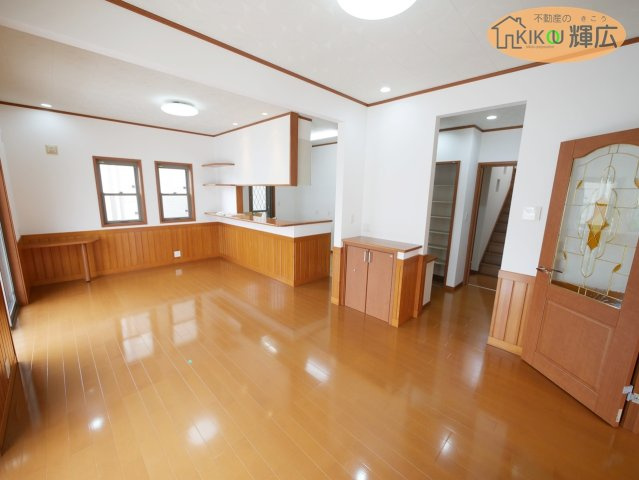 【居間・リビング】 | 赤穂市加里屋中洲　中古戸建