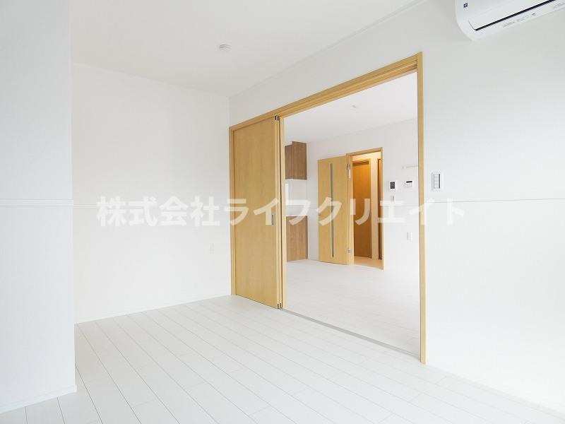 GARAGE上中野の居間・リビング
