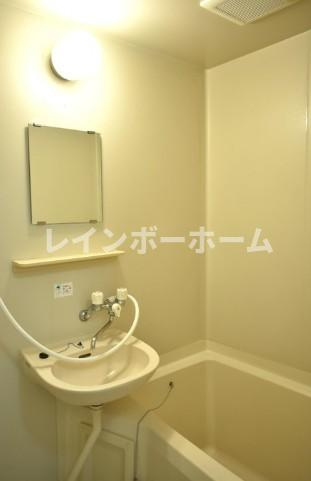 サンベルテ菅沼　Ⅰの浴室