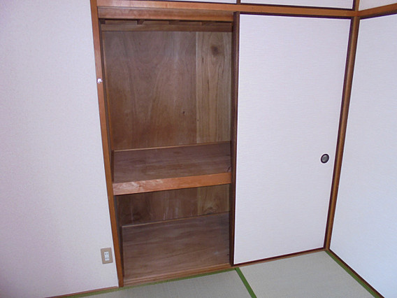 御影マンション東館の収納