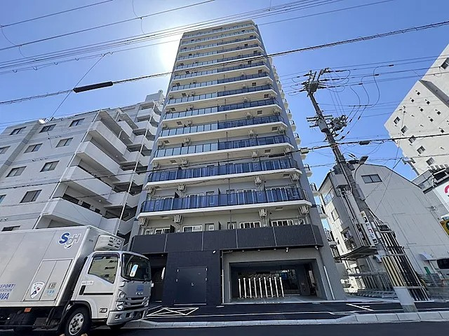 スワンズシティ神戸湊川2の外観