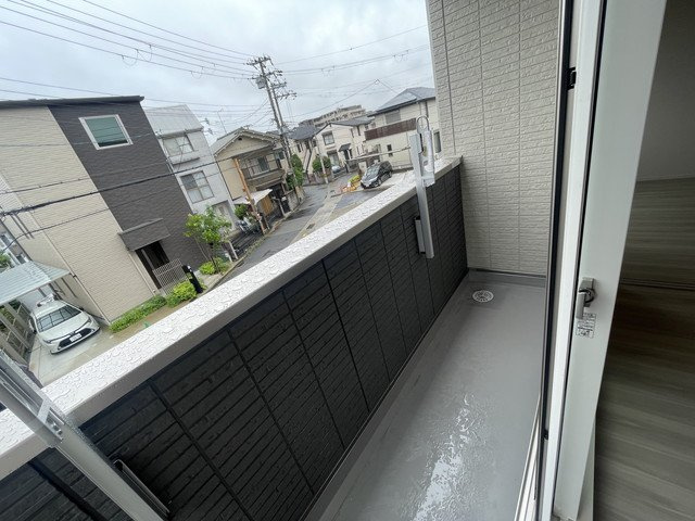 ファミールノーヴェのバルコニー