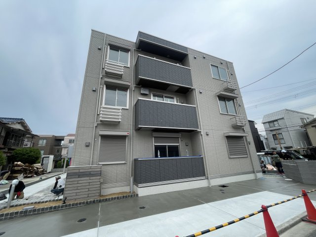 ファミールノーヴェの外観
