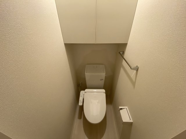 フェーブ島上のトイレ