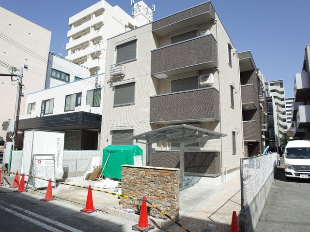 フェーブ島上の外観