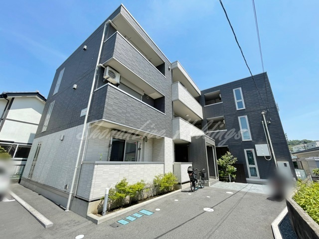 鎌倉市腰越のアパート