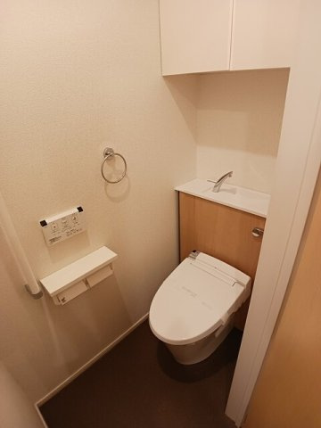 アド　ブランチのトイレ|落ち着いたトイレです