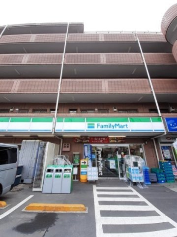 シュガール二子玉川の周辺|ファミリーマート鎌田三丁目店まで410m