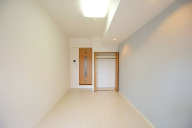 フェニックス笹塚駅前の洋室|個人の部屋や寝室として使える洋室です