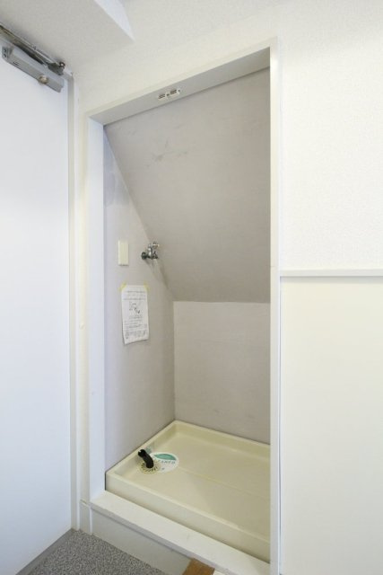 ウイング西荻南の設備|室内洗濯機置場