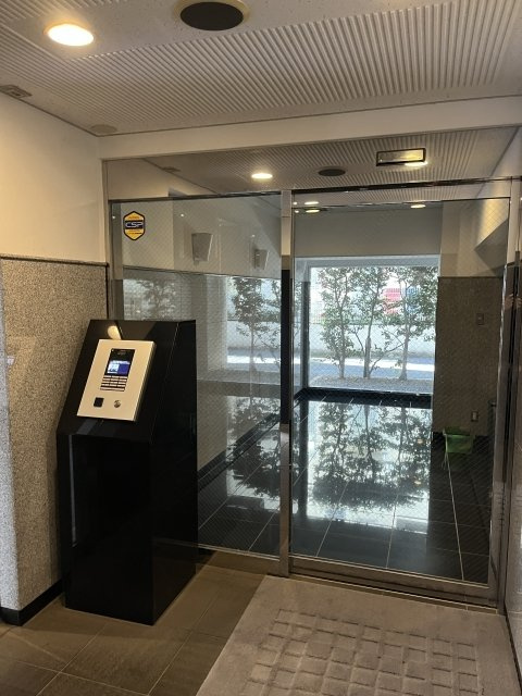 スカーラ西新宿シティプラザのロビー|清潔なロビーです