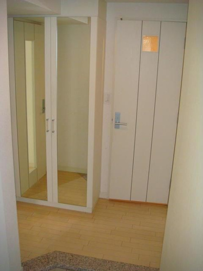 【玄関】