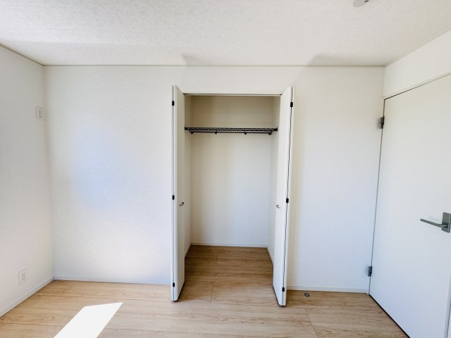 柏市光ケ丘２丁目新築戸建（光ケ丘第４）の収納|6帖洋室収納