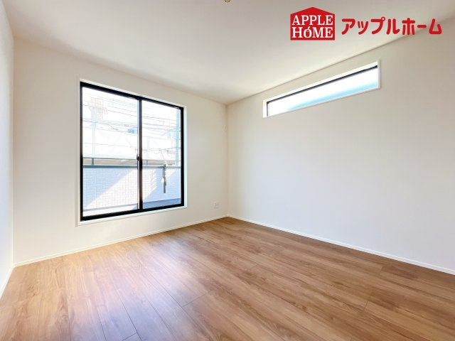 [新築住宅] さいたま市桜区田島 7期 全12号棟の洋室|２階居室は全室収納あり！たっぷりある収納活用でお部屋もキレイを保てます♪