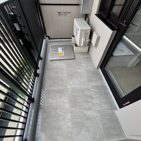 リビオメゾン東北沢のバルコニー|※写真は同タイプ住戸です。