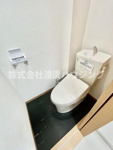 セレブ中宮のトイレ