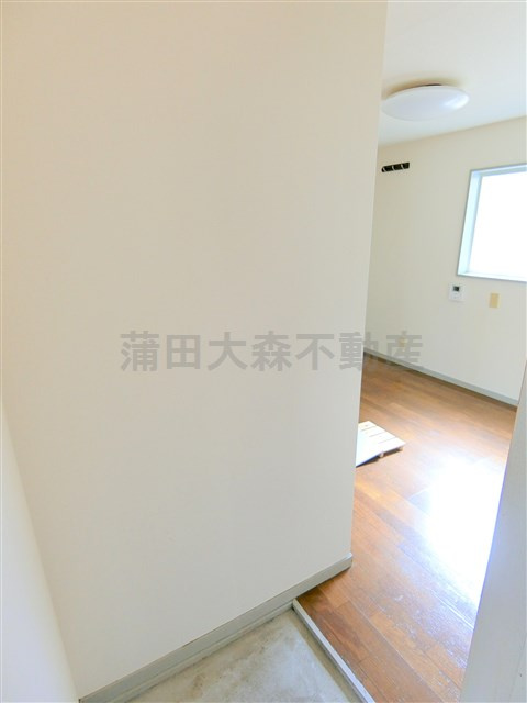 カフーシ蒲田の玄関