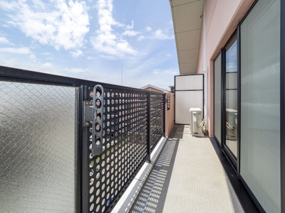【バルコニー】 | ルームズ学園北町 | 南東面バルコニー