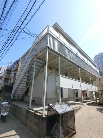 市川市市川２丁目のアパート
