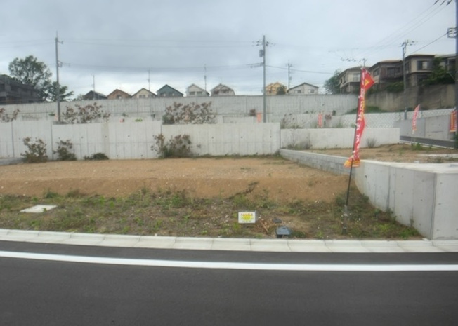 【前面道路含む現地写真】 | ハザードマップは自然災害による被害を予測し、その被害範囲を地図上で表したものです。近年特に災害が多くなっていますので、事前に調査すると安心できます。ハザードマップは国交省のホームページをご覧ください。