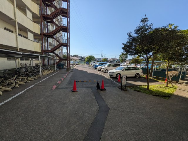ルックハイツ藤代の駐車場