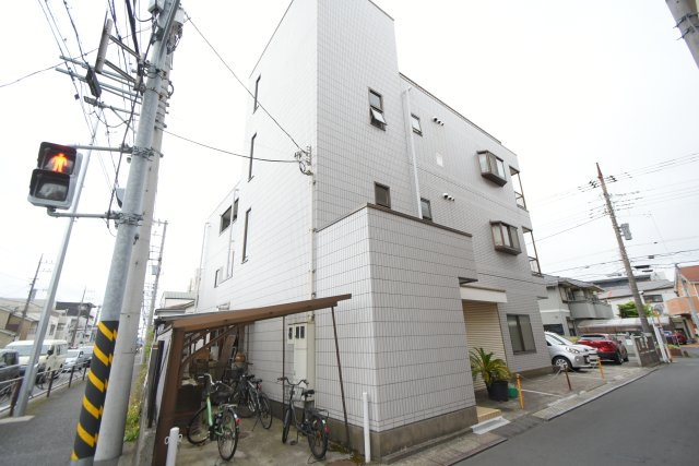 川崎市中原区井田中ノ町の賃貸マンション