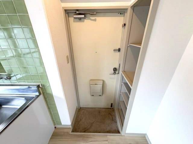 シンプルライフ本山の玄関