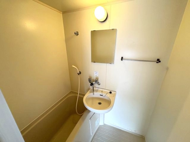 シンプルライフ本山の洗面所