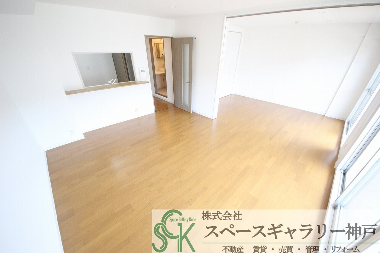 井吹東シティコートの居間・リビング|※お部屋により仕様が異なる場合があります。