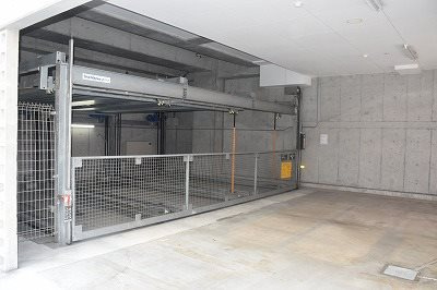 【駐車場】アーデン江戸堀 